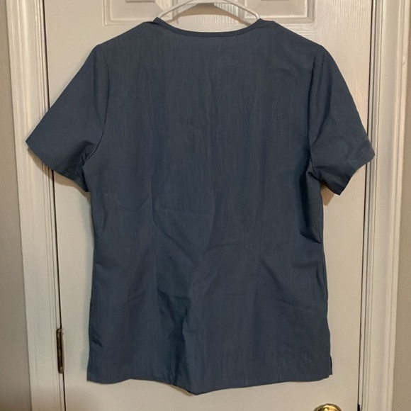 Figs Medium Casma Top in Heather Indigo - Picture 3 of 3